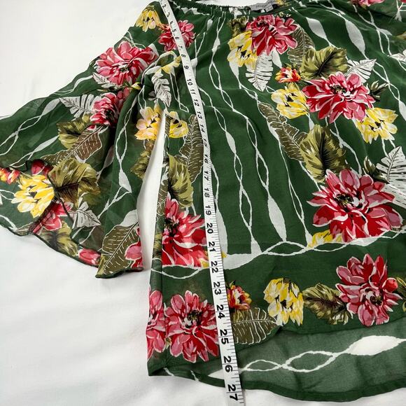 BERYL | L Green Boho Floral Bell Sleeve Sheer Top Two Piece Set with Solid Cami - Picture 6 of 7
